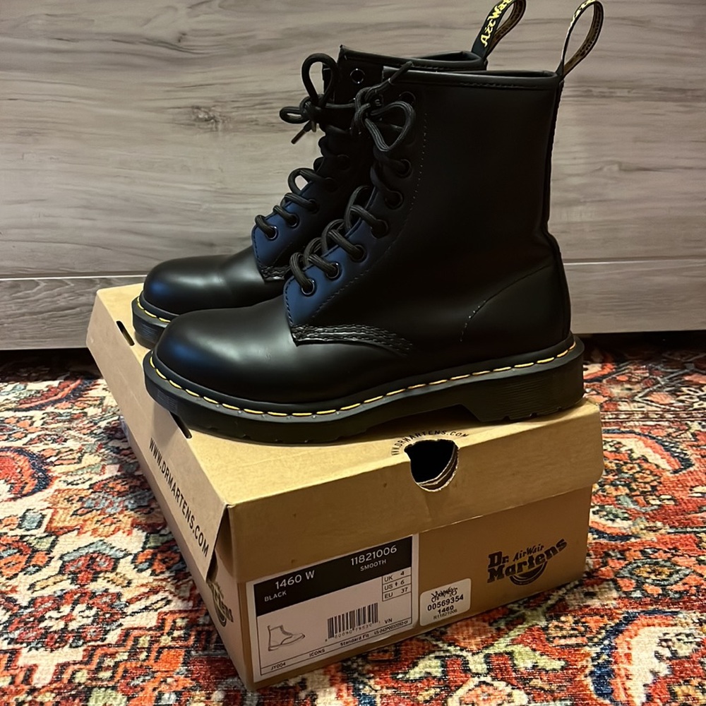 Dr. Martens 1460 W